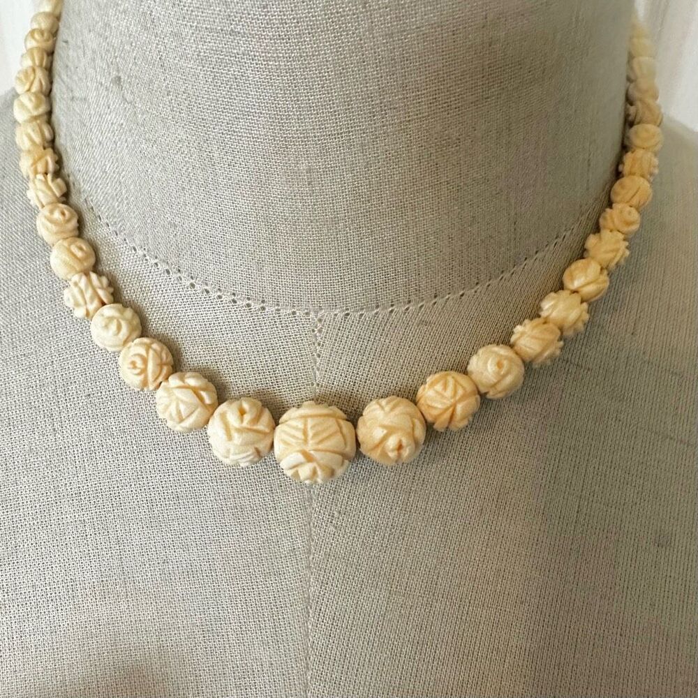 Vintage Hand-Carved Bone Bead Necklace with Floral Detail
